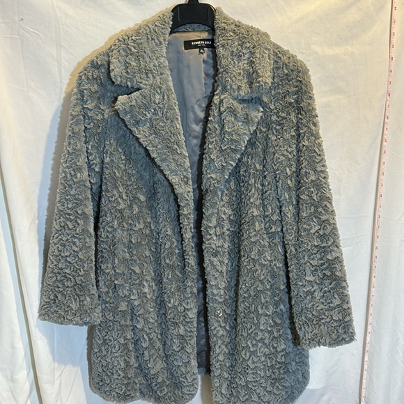 Kenneth Cole faux fur coat - Picture 1 of 6